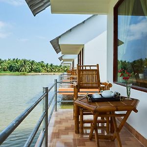Tra Vinh Lodge